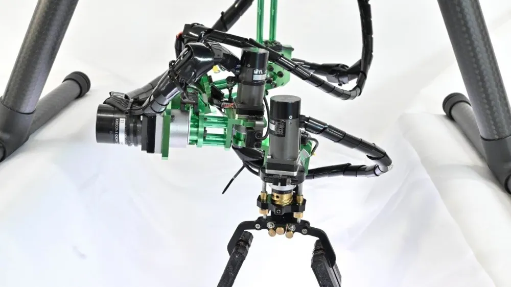 MobiRobo: A robotic arm for precise mobile applications